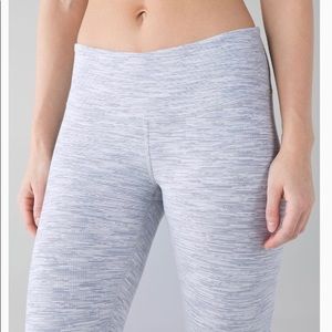 Lululemon Wunder Under Crop light grey